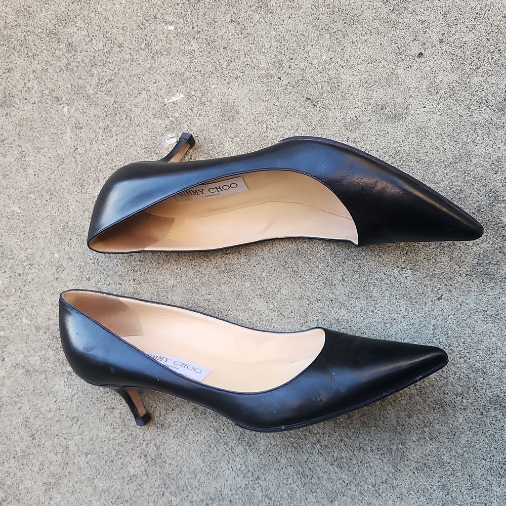 Jimmy Choo Black Pointed Toe Leather Heels - Picture 5 of 16